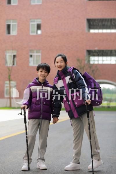 江蘇校服定制廠家解答小學(xué)生冬裝校服定制注意事項